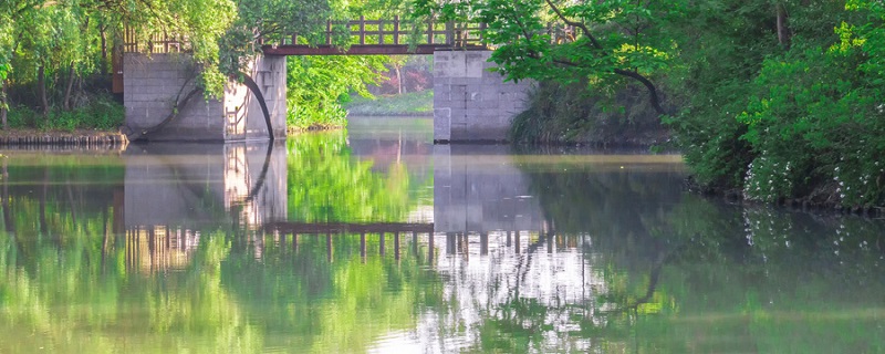 鄱阳湖位于哪个省